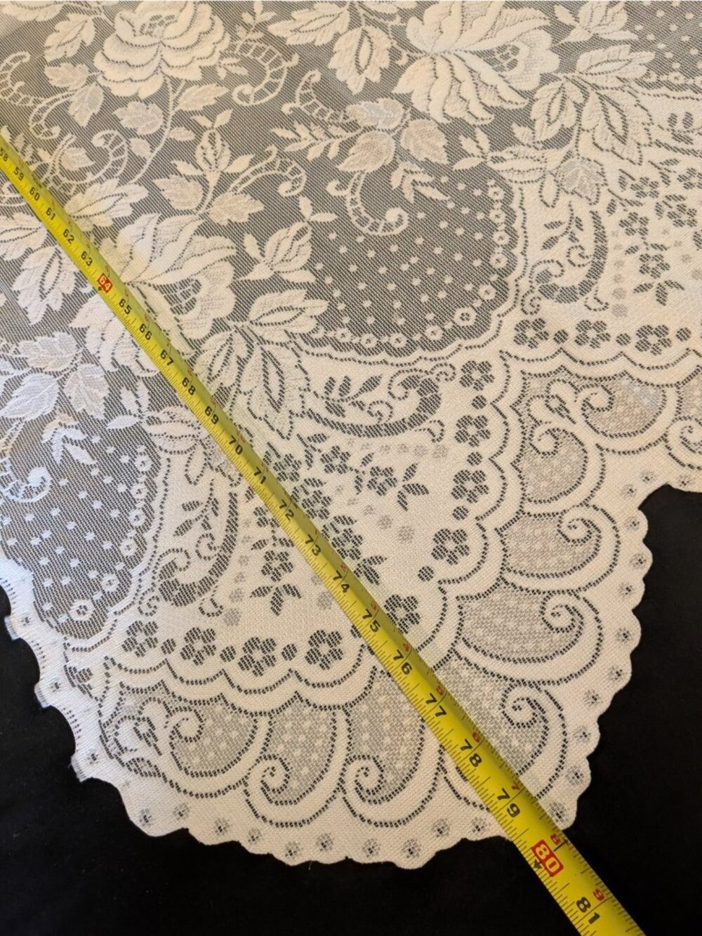 2 Vtg Lace Sidelight Curtain Panels White Floral Scalloped Cottagecore 80" - Picture 6 of 7